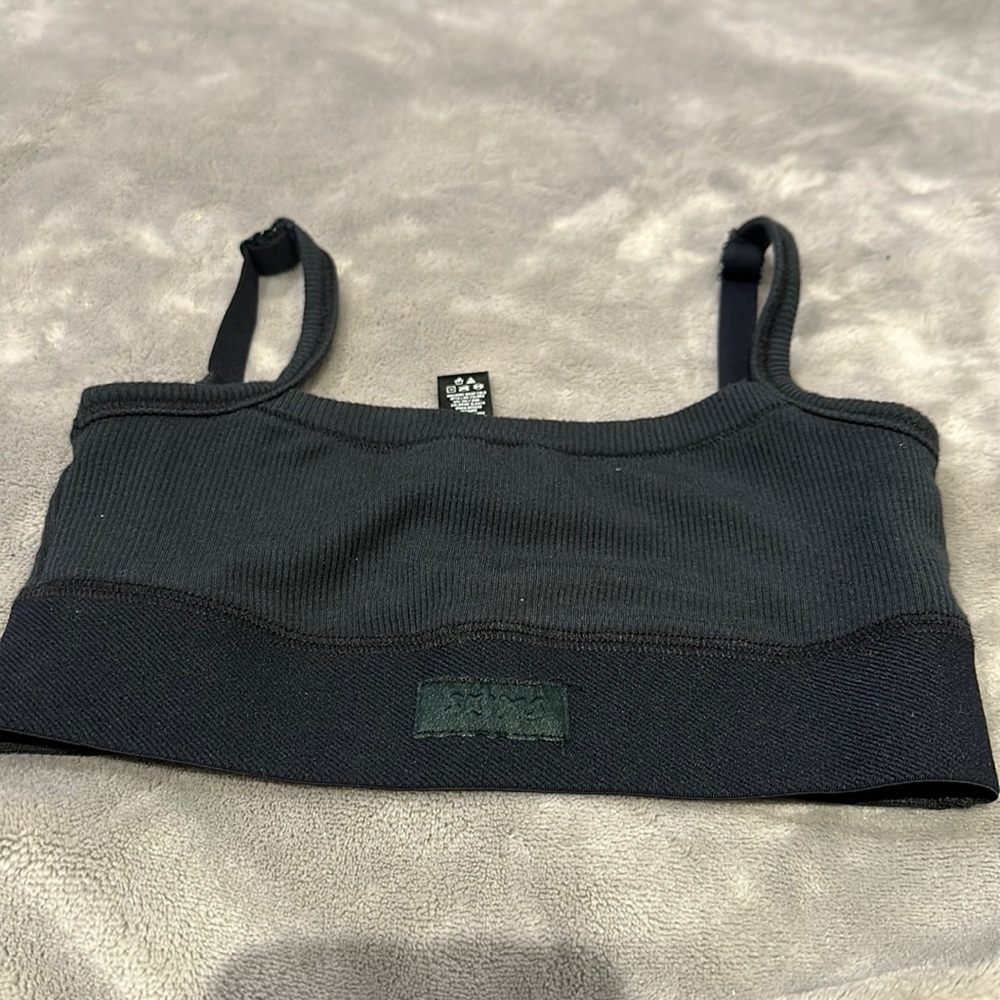 Skims fits everybody bralette